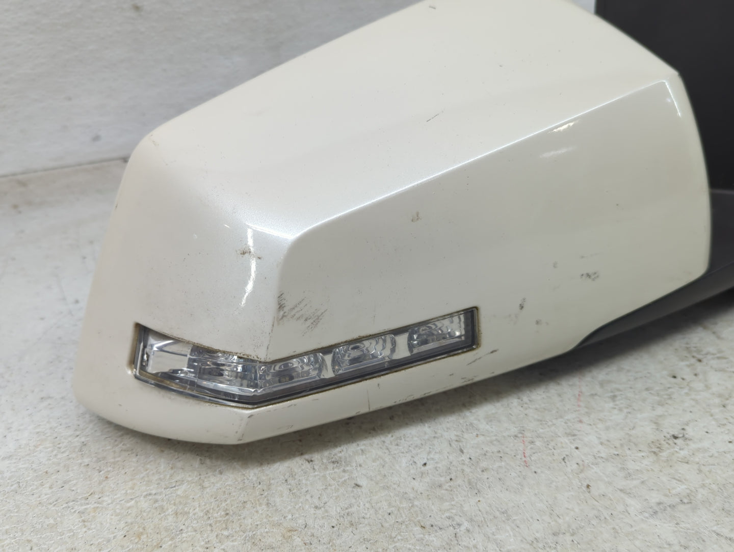 2009-2012 Gmc Acadia Passenger Side View Mirror - Right Door Mirror OEM Used - Oemusedautoparts1.com