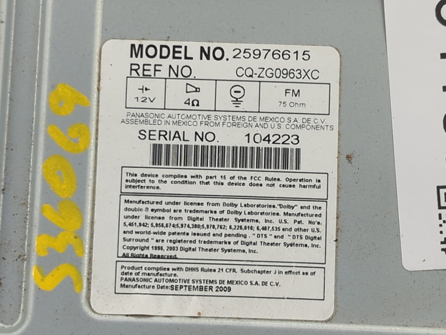 2010-2012 Gmc Acadia Radio AM FM Cd Player Receiver Replacement P/N:25976615 CQ-ZG0963XC Fits Fits 2010 2011 2012 OEM Used A
