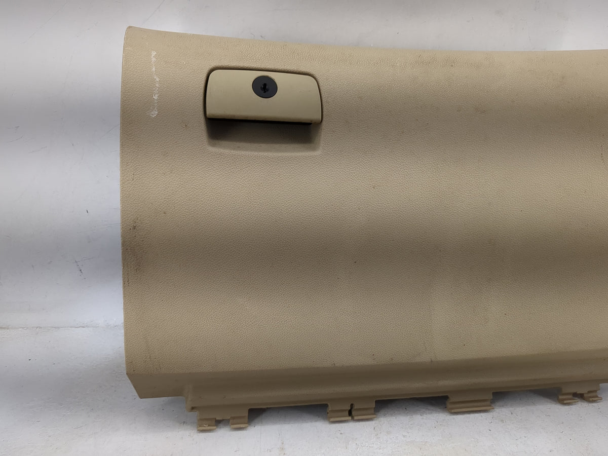 2010 Gmc Acadia Passenger Glove Box Door Storage Compartment Cashmere - Oemusedautoparts1.com