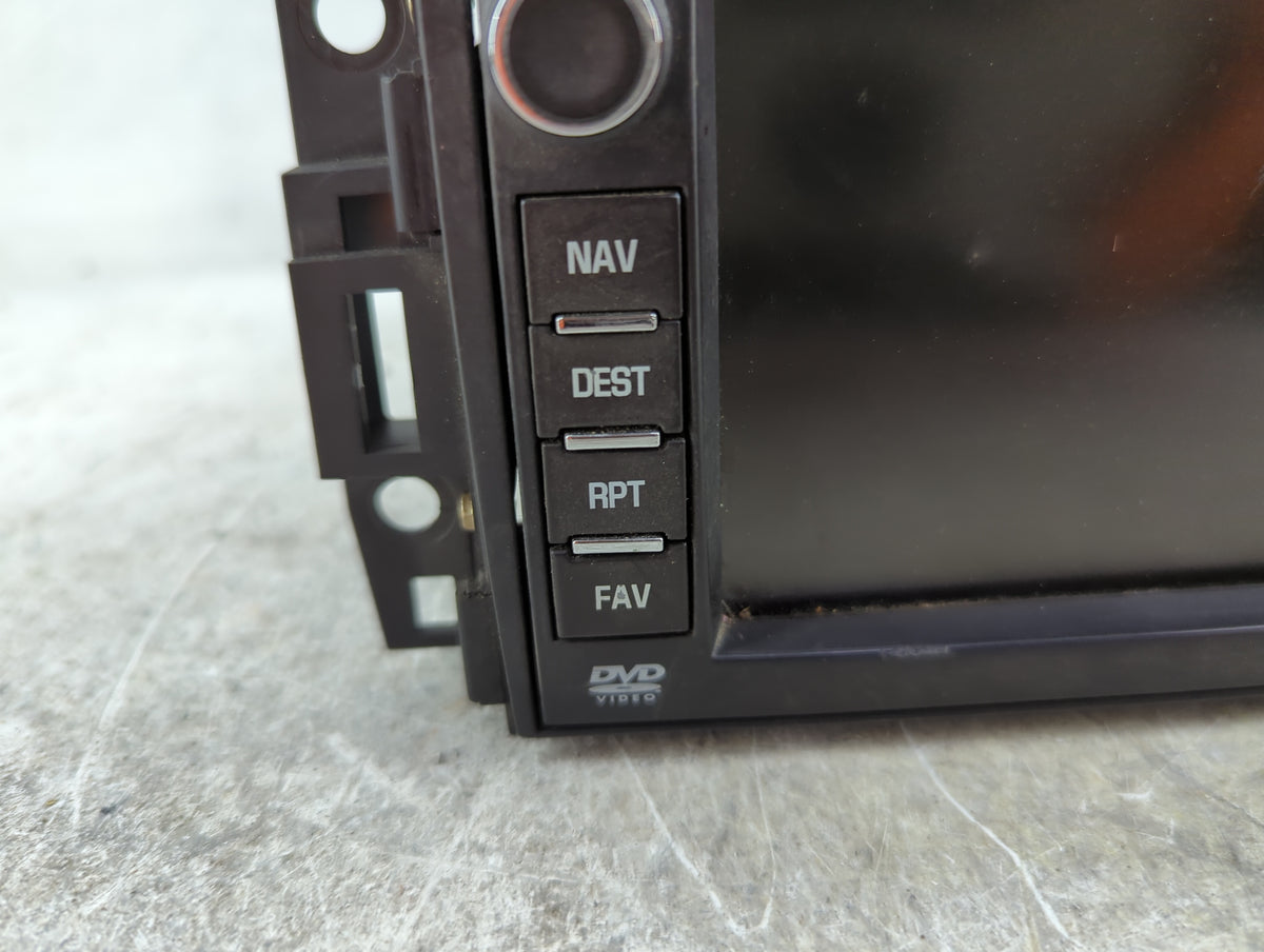 2010 Gmc Acadia Radio AM FM Cd Player Receiver Replacement P/N:20900944 10GMT968BTNAV2, 28237167 Fits OEM Used Auto Parts - 