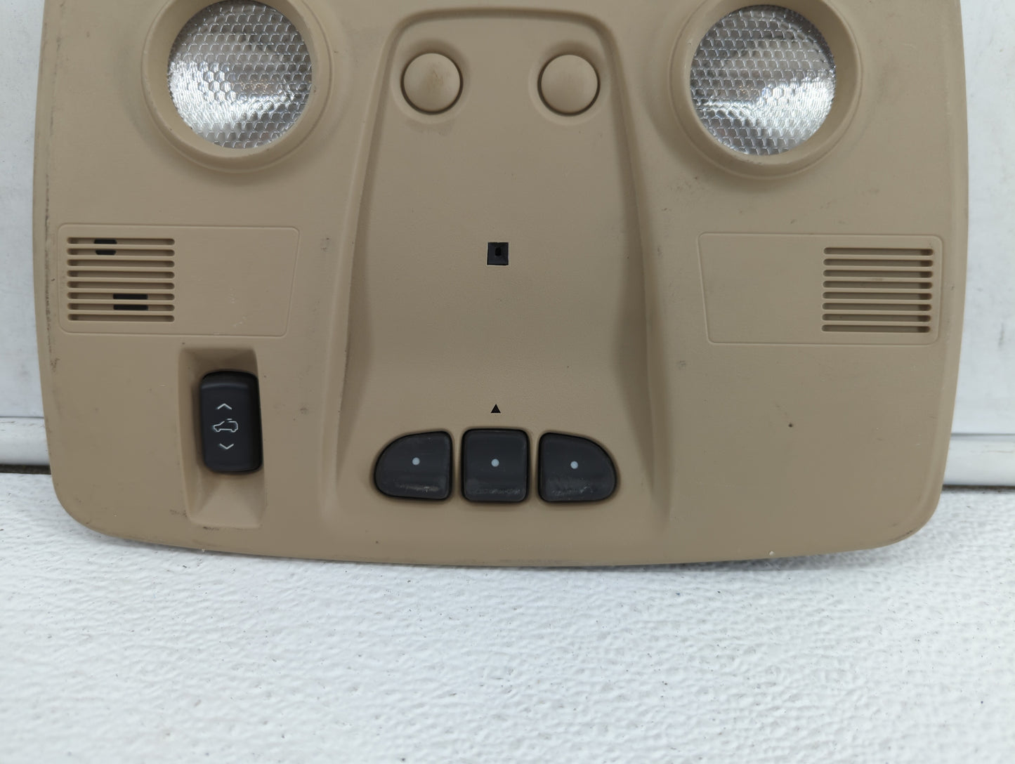 2007-2014 Gmc Acadia Overhead Roof Console Interior Dome Light Beige - Oemusedautoparts1.com