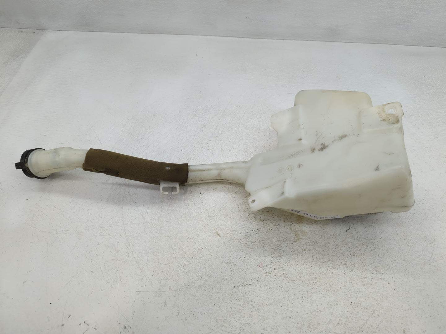 2007-2017 Gmc Acadia Radiator Coolant Overflow Expansion Tank Bottle - Oemusedautoparts1.com