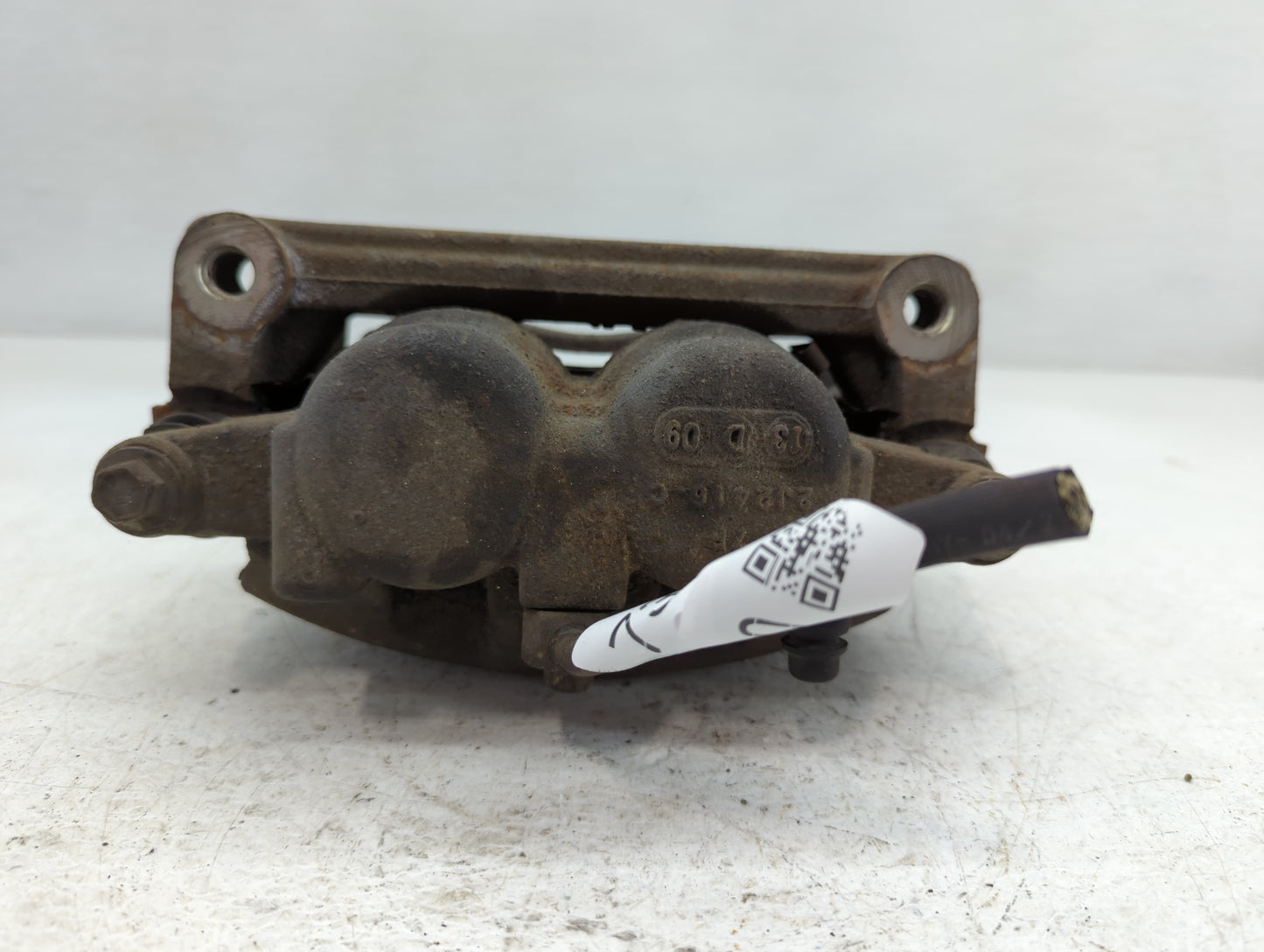 2007-2017 Gmc Acadia Front Driver Left Brake Caliper 739110 - Oemusedautoparts1.com