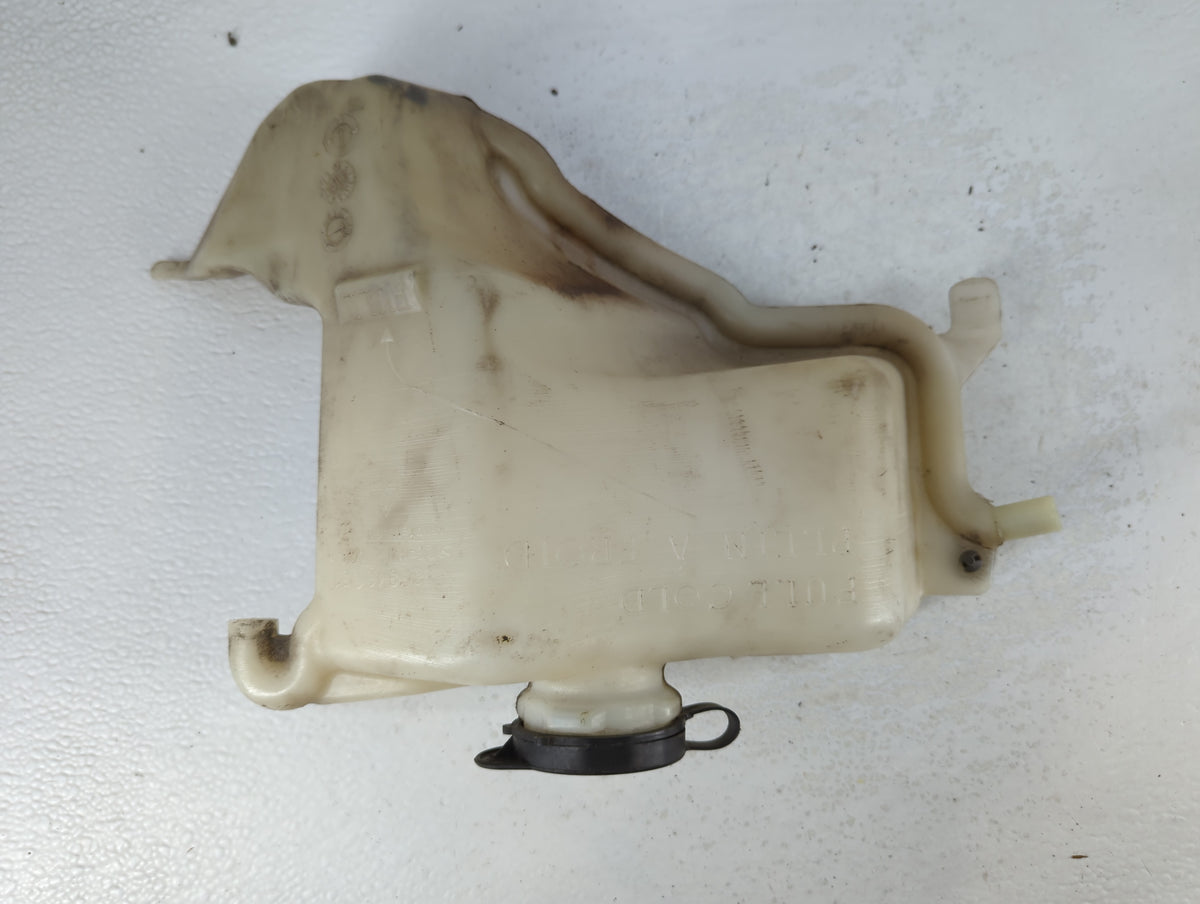 2007-2017 Gmc Acadia Radiator Coolant Overflow Expansion Tank Bottle 747823 - Oemusedautoparts1.com