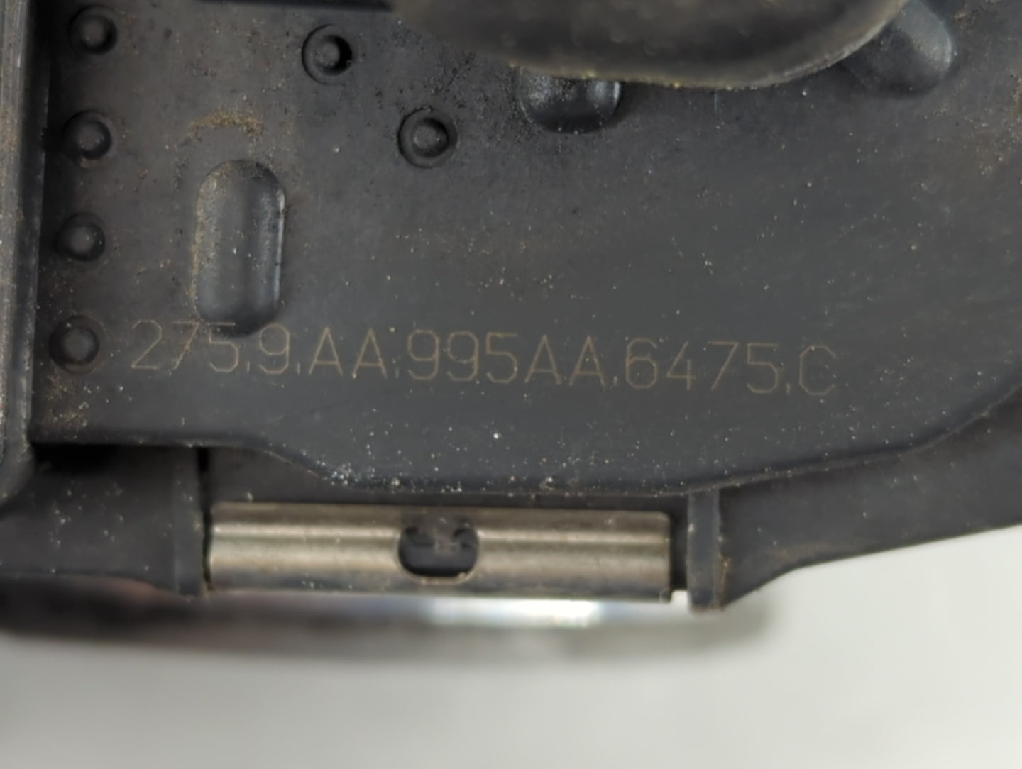 2007-2011 Gmc Acadia Throttle Body P/N:995AA6475 Fits Fits 2007 2008 2009 2010 2011 OEM Used Auto Parts - Oemusedautoparts1.