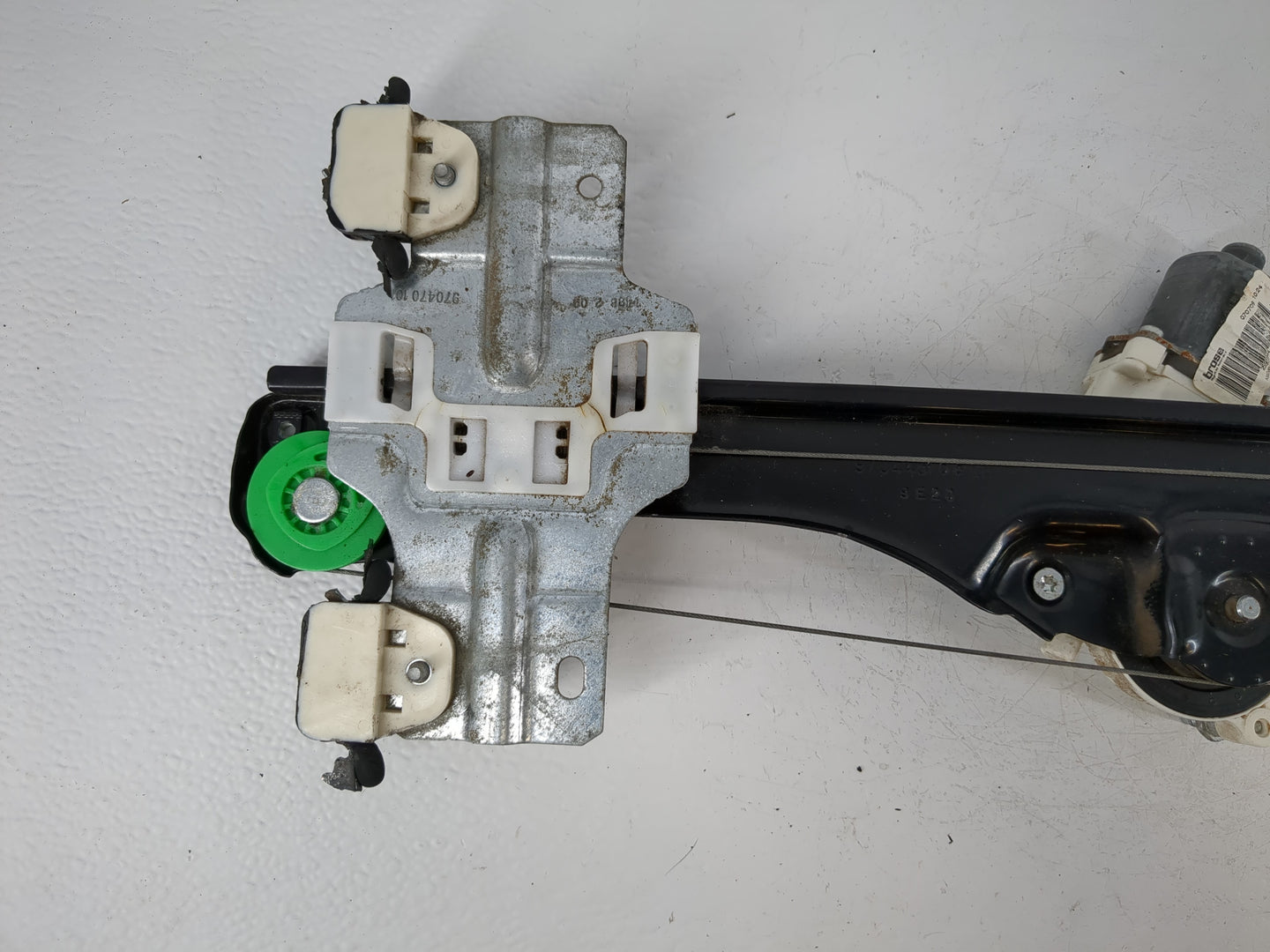 2007-2012 Gmc Acadia Used Driver Left Front Window Regulator - Oemusedautoparts1.com