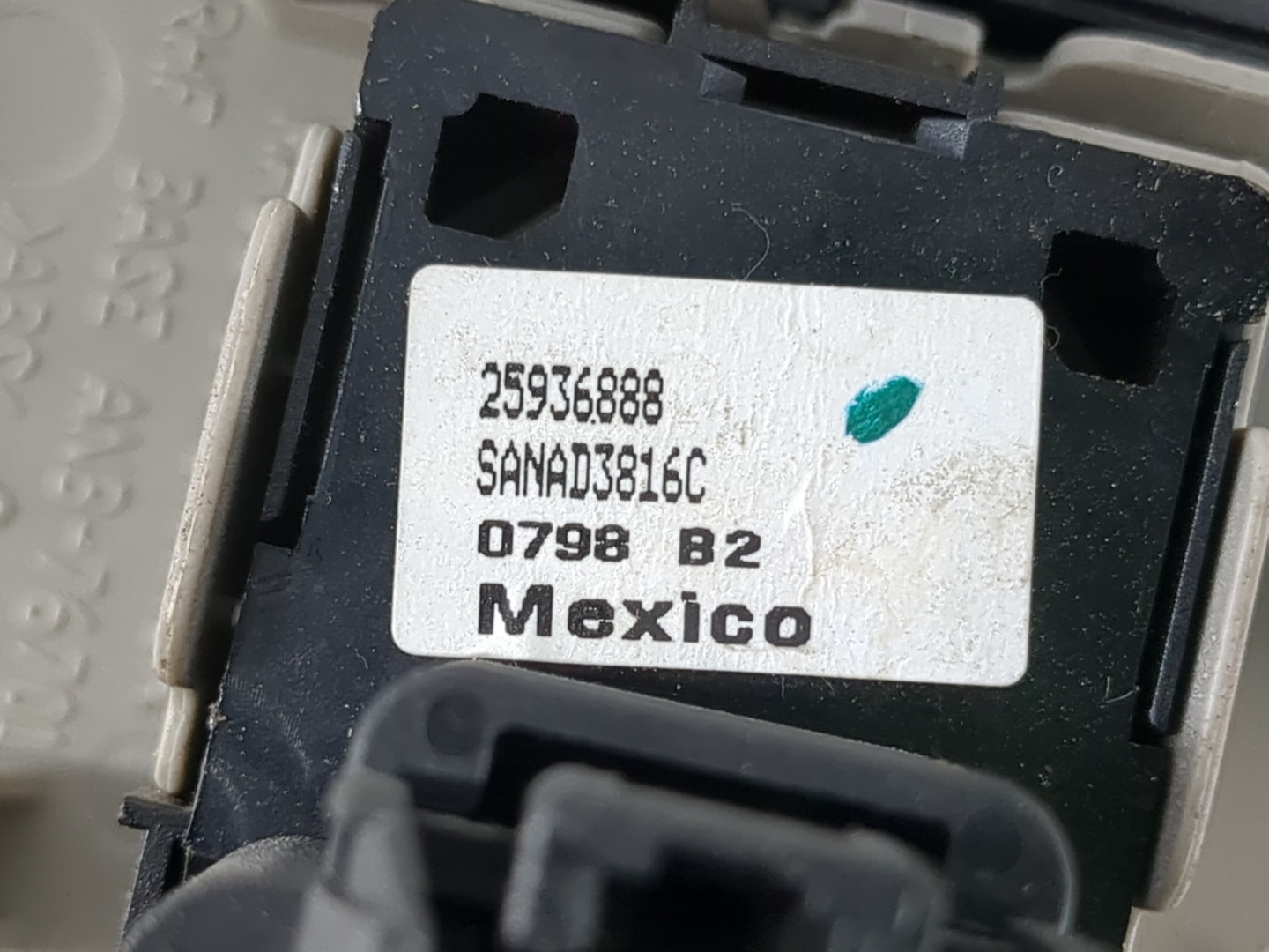 2010-2017 Gmc Acadia Master Power Window Switch Replacement Driver Side Left P/N:25936888 Fits OEM Used Auto Parts - Oemused