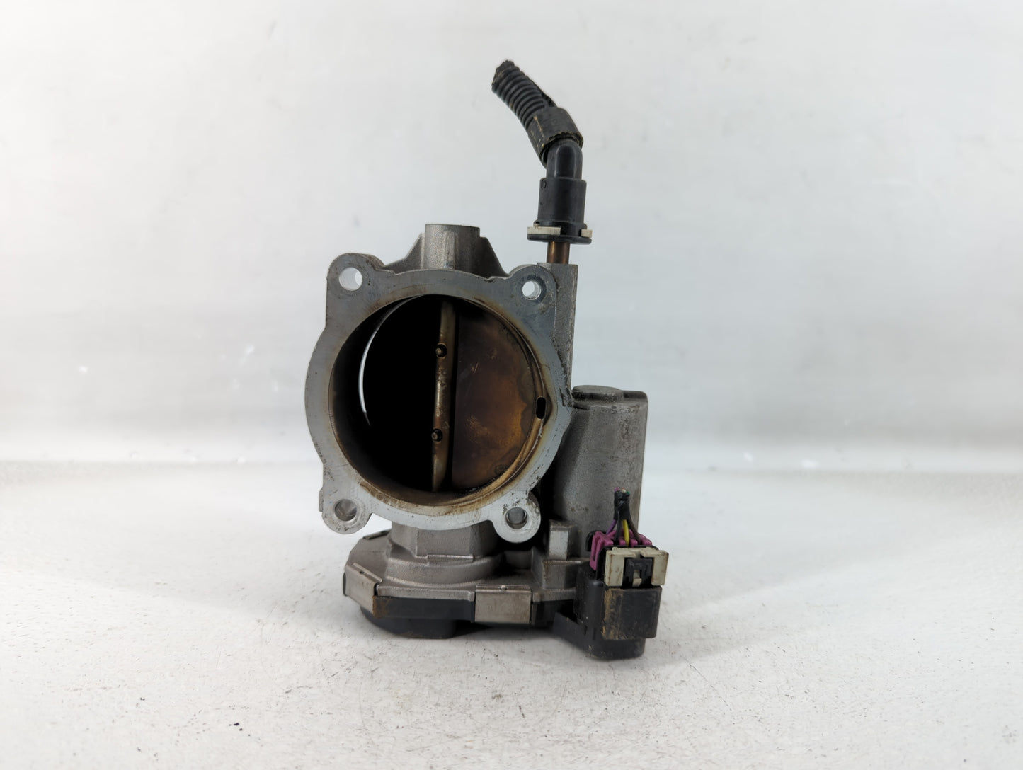 2008-2012 Gmc Canyon Throttle Body P/N:0640AA 016AA Fits Fits 2008 2009 2010 2011 2012 OEM Used Auto Parts - Oemusedautopart