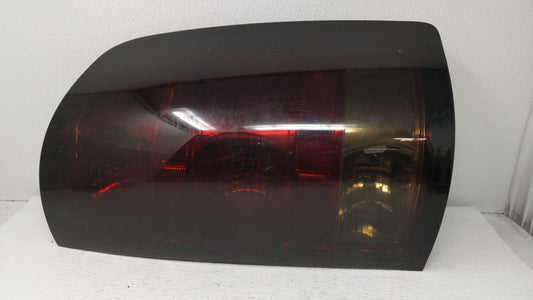 2009-2014 Gmc Sierra Tail Light Assembly Passenger Right OEM P/N:400168 011 A1 Fits Fits 2009 2010 2011 2012 2013 2014 OEM U