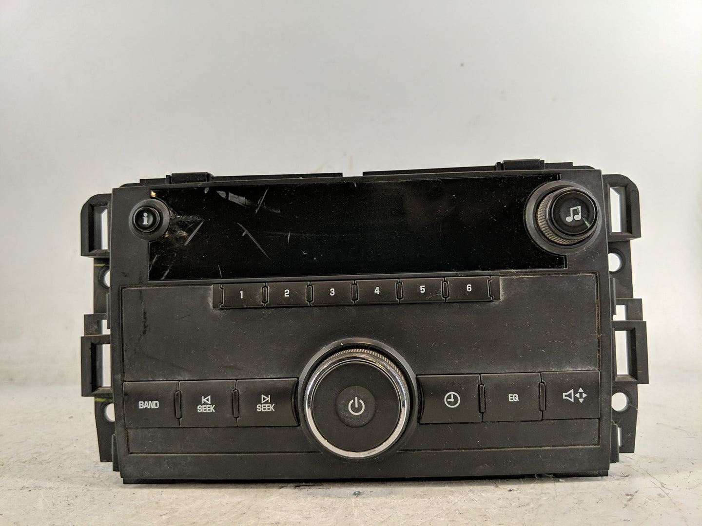 2007-2013 Gmc Sierra 1500 Radio AM FM Cd Player Receiver Replacement P/N:25942014 Fits OEM Used Auto Parts - Oemusedautopart