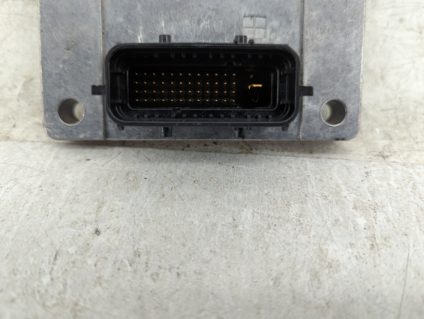 2010-2013 Gmc Sierra 1500 PCM Engine Control Computer ECU ECM PCU OEM P/N:24256960 Fits OEM Used Auto Parts - Oemusedautopar