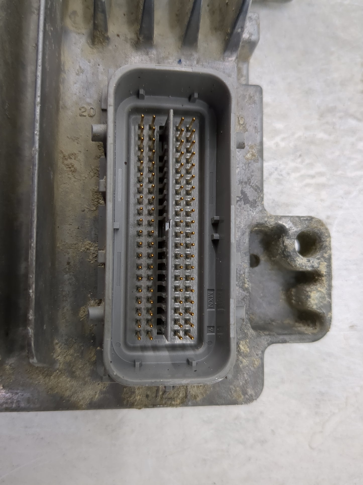 2010-2013 Gmc Sierra 1500 PCM Engine Control Computer ECU ECM PCU OEM P/N:12636004 Fits OEM Used Auto Parts - Oemusedautopar