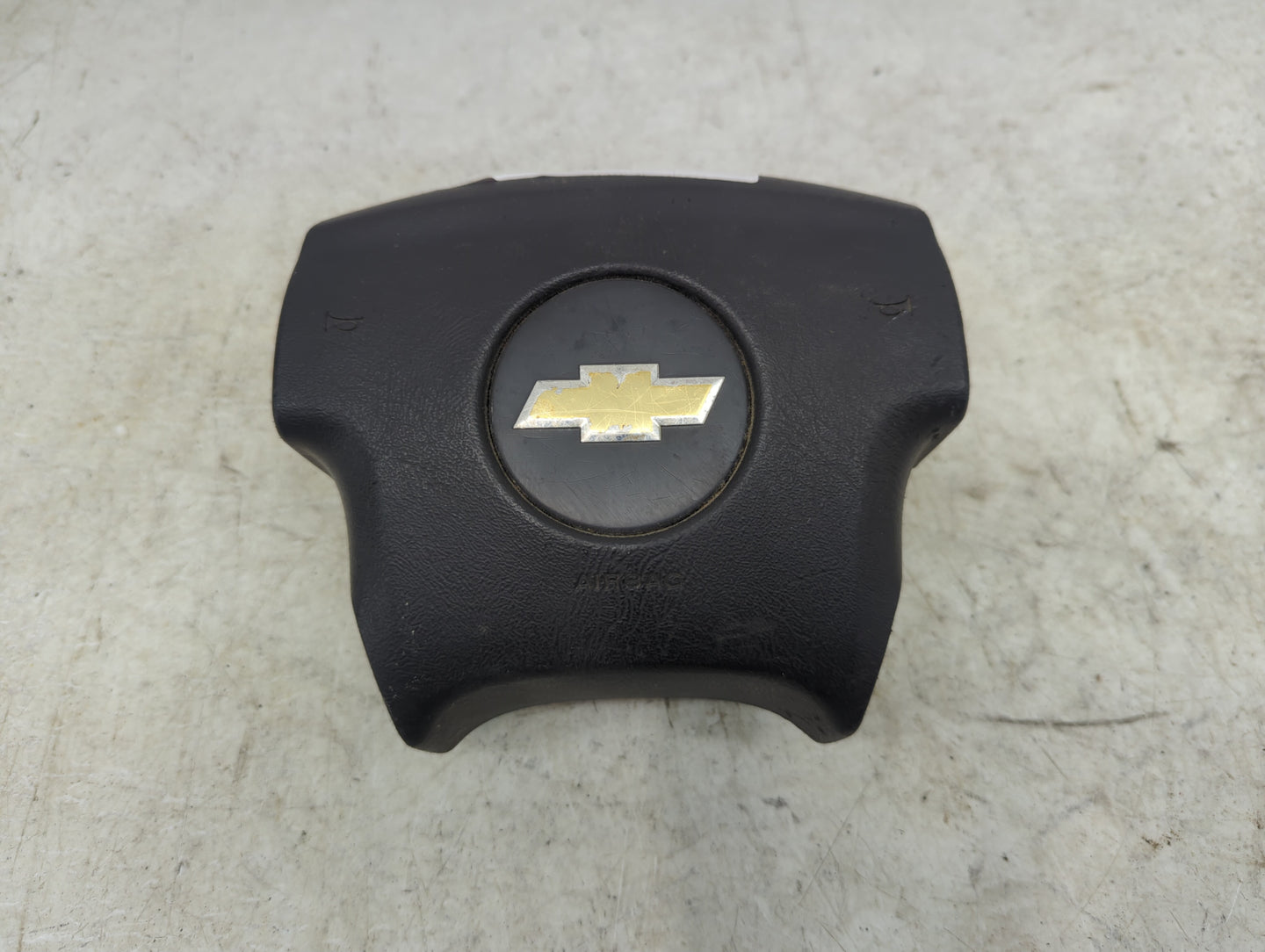 2009-2010 Gmc Sierra 1500 Air Bag Driver Left Steering Wheel Mounted P/N:16869416 Fits Fits 2009 2010 OEM Used Auto Parts - 