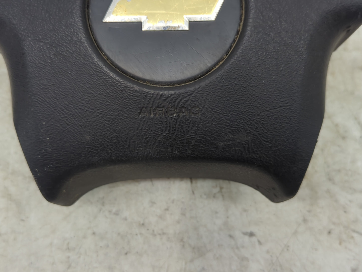 2009-2010 Gmc Sierra 1500 Air Bag Driver Left Steering Wheel Mounted P/N:16869416 Fits Fits 2009 2010 OEM Used Auto Parts - 
