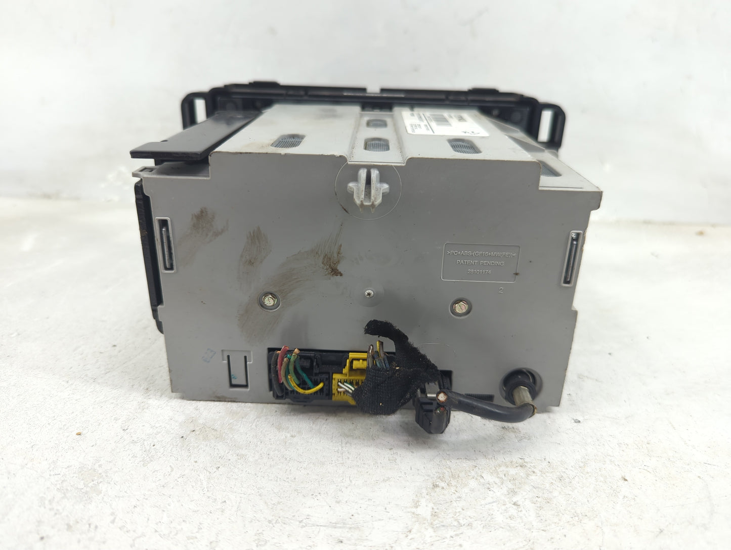 2010-2011 Gmc Sierra 1500 Radio AM FM Cd Player Receiver Replacement P/N:20918430 Fits Fits 2010 2011 OEM Used Auto Parts - 