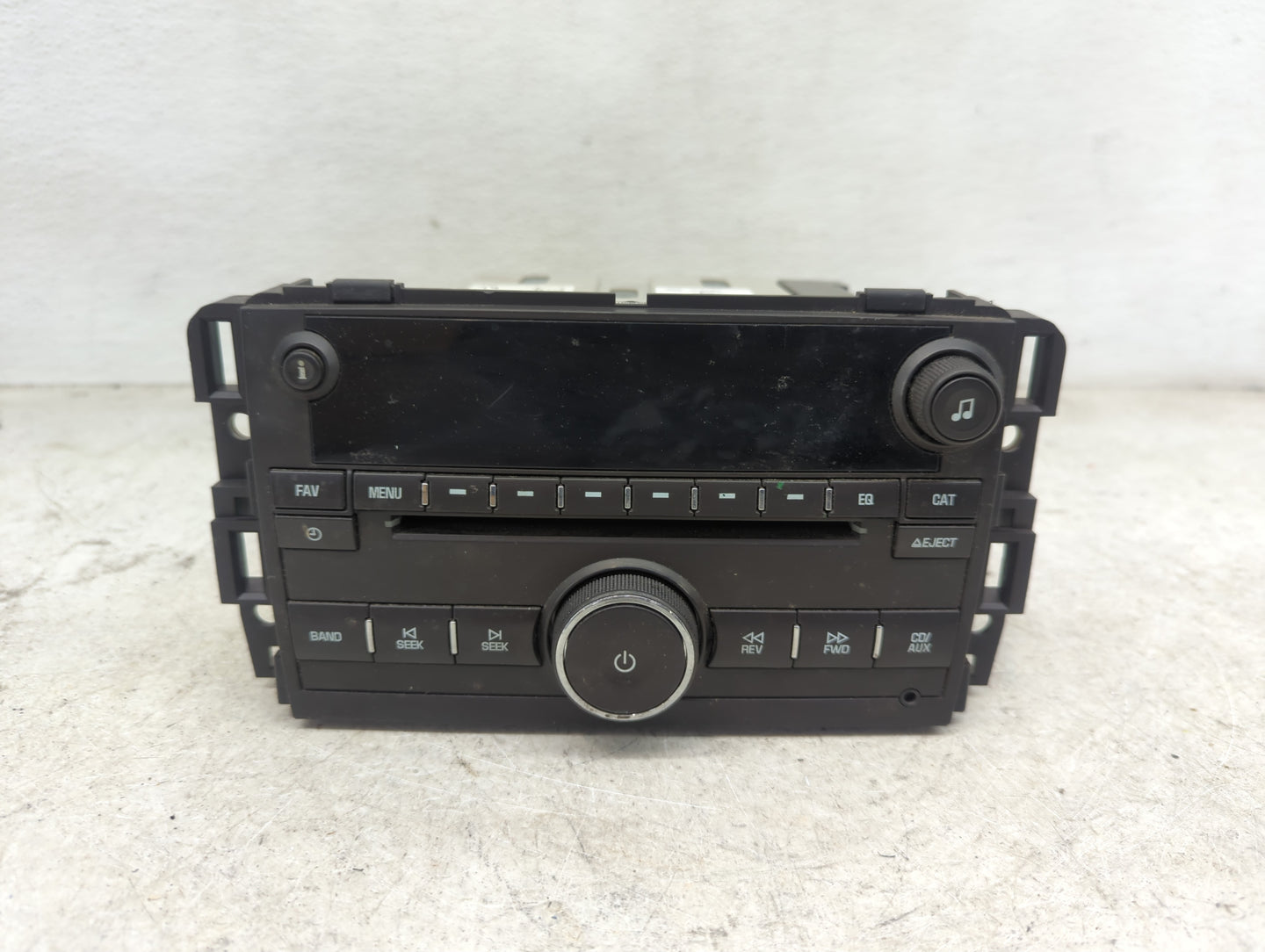 2010-2011 Gmc Sierra 1500 Radio AM FM Cd Player Receiver Replacement P/N:25941137 28224654 Fits Fits 2010 2011 OEM Used Auto