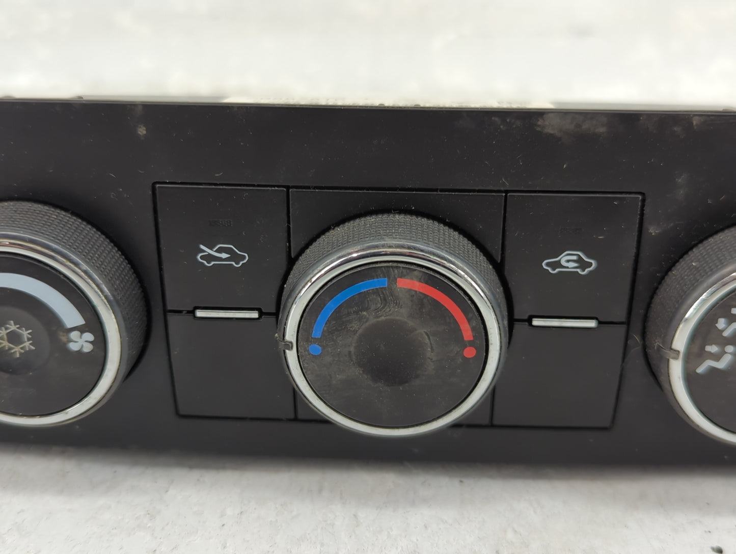 2010-2011 Gmc Sierra 1500 Climate Control Module Temperature AC/Heater Replacement P/N:20887816 Fits Fits 2010 2011 OEM Used