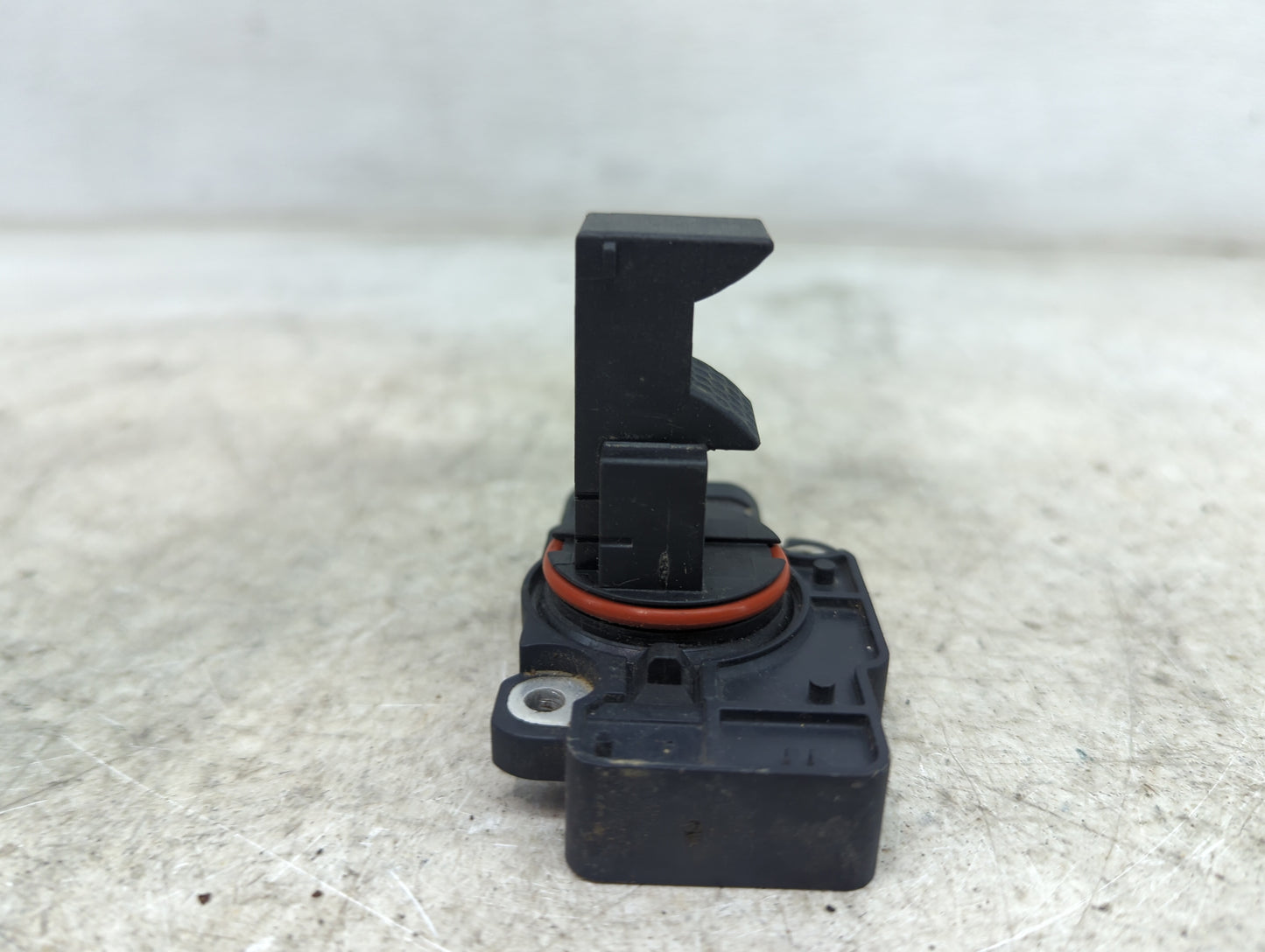 2009-2013 Gmc Sierra 1500 Mass Air Flow Meter Maf 1485712 - Oemusedautoparts1.com