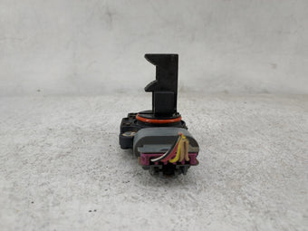 compare product 2009-2013 Gmc Sierra 1500 Mass Air Flow Meter Maf 1486155