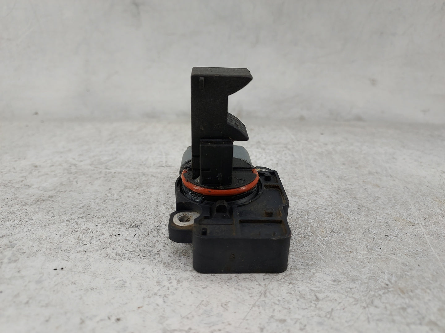 2009-2013 Gmc Sierra 1500 Mass Air Flow Meter Maf 1486155 - Oemusedautoparts1.com