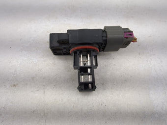 compare product 2009-2013 Gmc Sierra 1500 Mass Air Flow Meter Maf 1486338