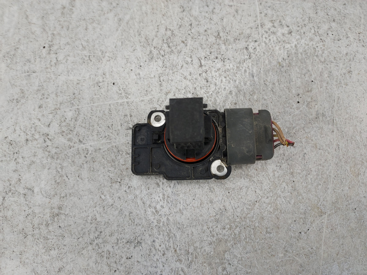 2009-2013 Gmc Sierra 1500 Mass Air Flow Meter Maf Sensor 1487670 - Oemusedautoparts1.com