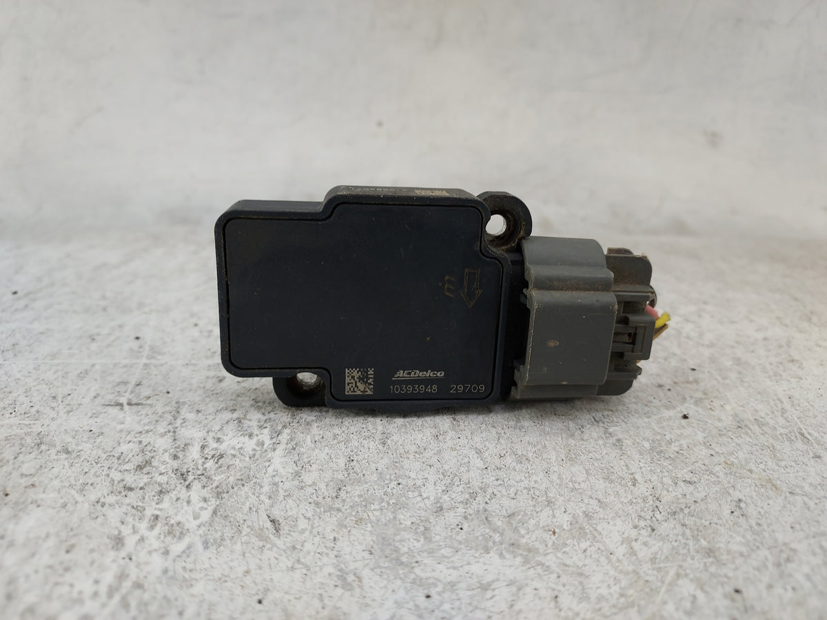 2009-2013 Gmc Sierra 1500 Mass Air Flow Meter Maf Sensor 1487679 - Oemusedautoparts1.com