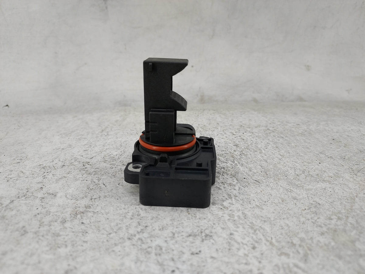 2010 Gmc Sierra 1500 Mass Air Flow Meter Maf Sensor - Oemusedautoparts1.com