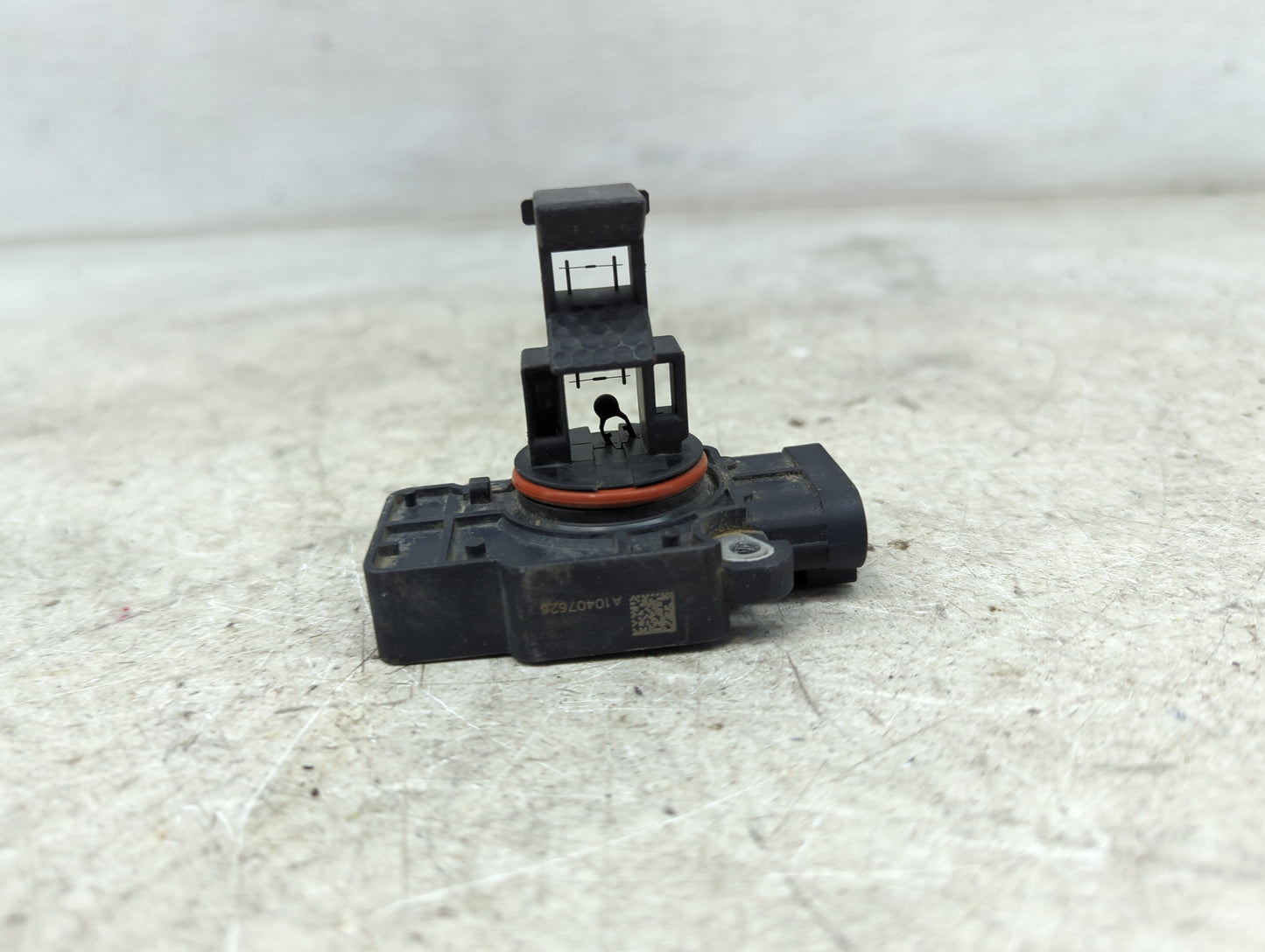 2009-2013 Gmc Sierra 1500 Mass Air Flow Meter Maf 1489811 - Oemusedautoparts1.com