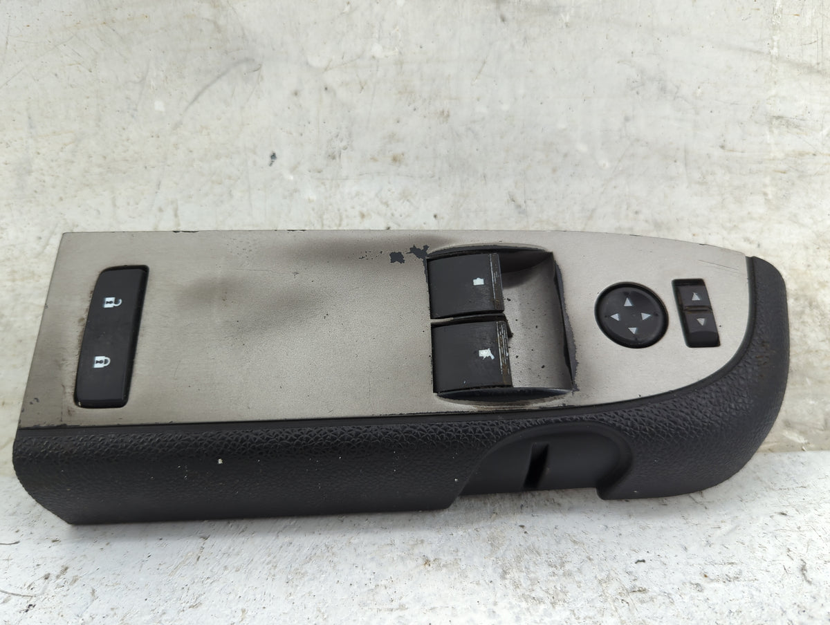 2007-2013 Gmc Sierra 1500 Master Power Window Switch Replacement Driver Side Left P/N:175993 Fits OEM Used Auto Parts - Oemu