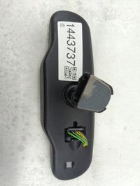2009-2014 Gmc Sierra 2500 Interior Rear View Mirror Replacement OEM P/N:15816792 Fits OEM Used Auto Parts - Oemusedautoparts