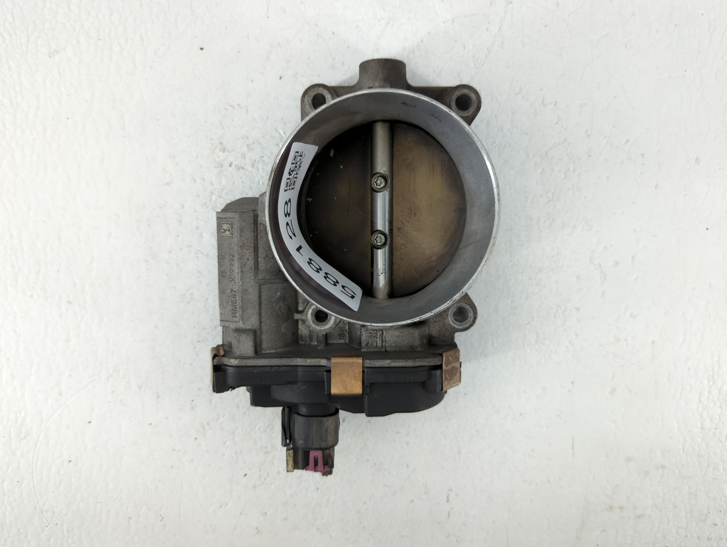 2009-2015 Gmc Sierra 3500 Throttle Body P/N:RME87-3C9992 Fits Fits 2009 2010 2011 2012 2013 2014 2015 OEM Used Auto Parts - 