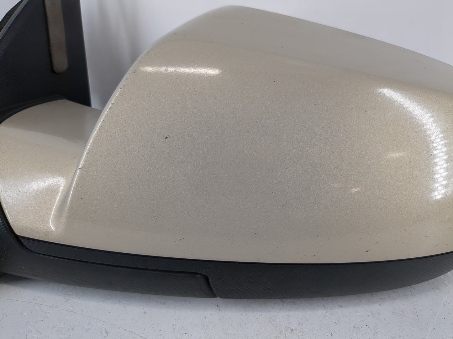 2010-2011 Gmc Terrain Driver Side View Mirror - Left Door Mirror OEM Used - Oemusedautoparts1.com