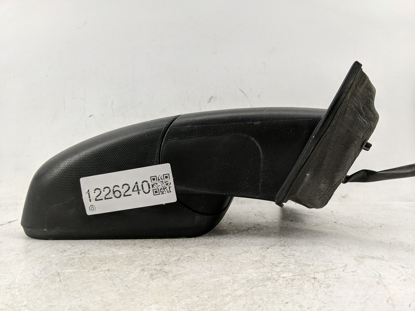 2010 Gmc Terrain Side Mirror Replacement Passenger Right View Door Mirror Fits OEM Used Auto Parts - Oemusedautoparts1.com