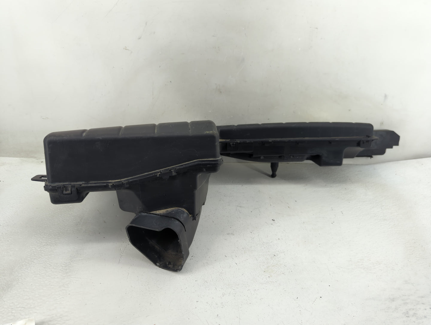 2010-2011 Gmc Terrain Air Cleaner Intake-duct Hose Tube - Oemusedautoparts1.com
