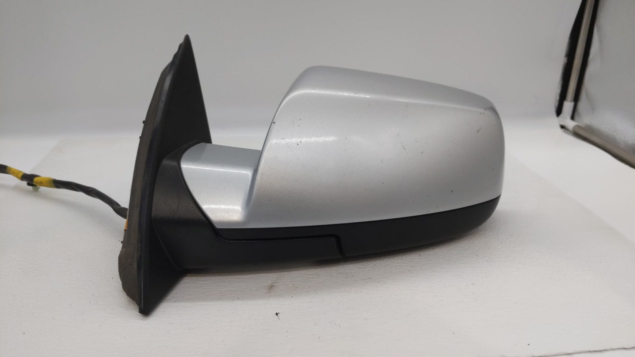 2010-2011 Gmc Terrain Driver Side View Mirror - Left Door Mirror OEM Used - Oemusedautoparts1.com