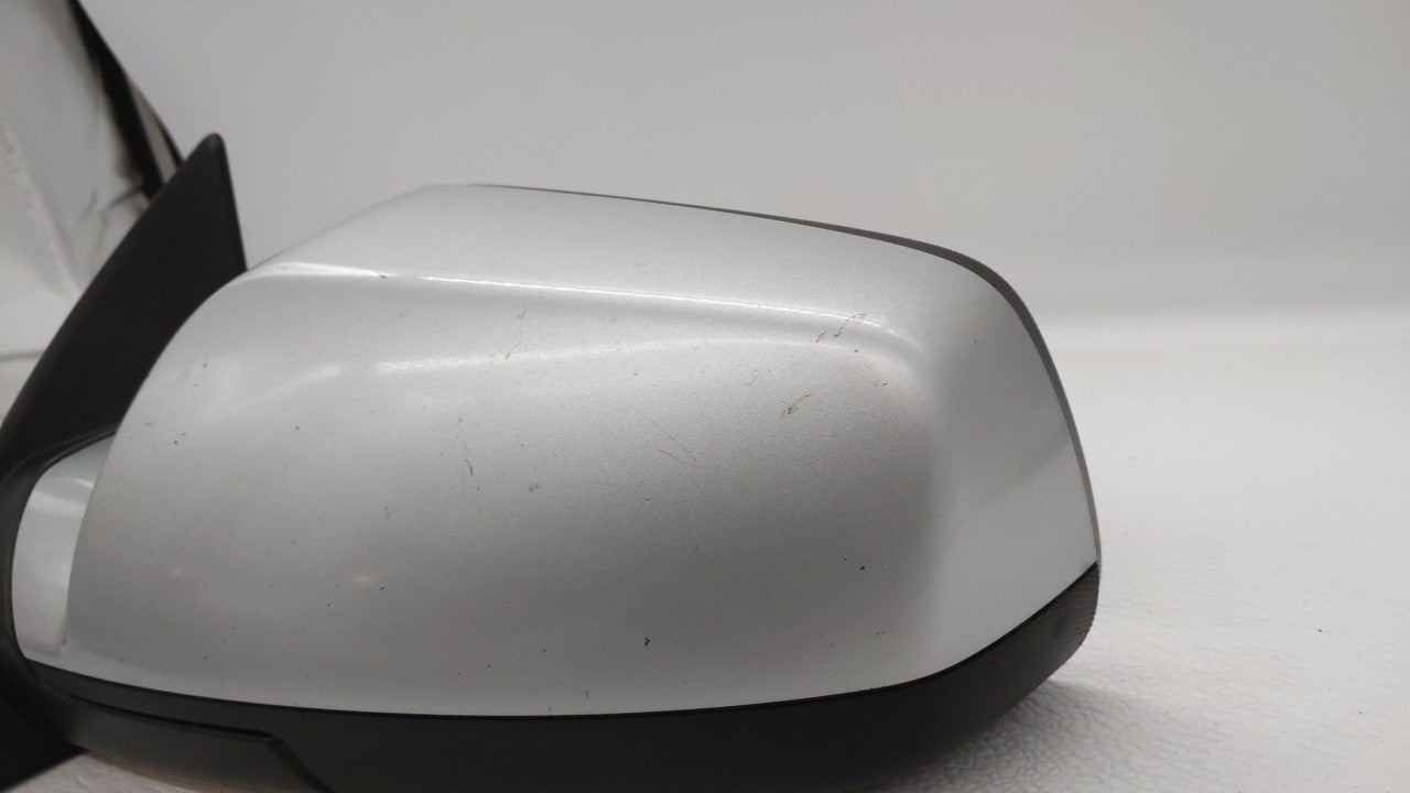 2010-2011 Gmc Terrain Driver Side View Mirror - Left Door Mirror OEM Used - Oemusedautoparts1.com