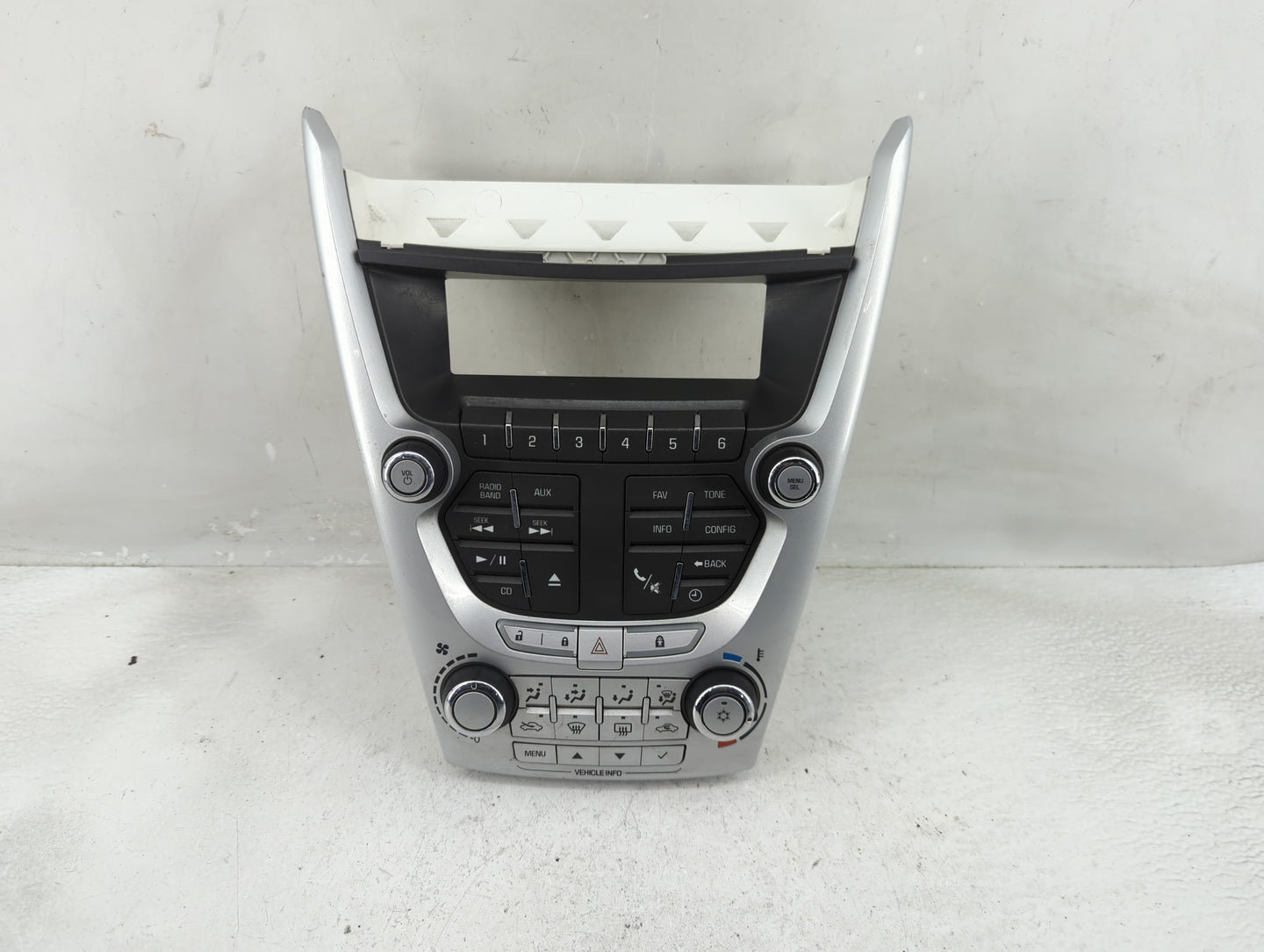2010-2010 Gmc Terrain Radio Control Panel - Oemusedautoparts1.com