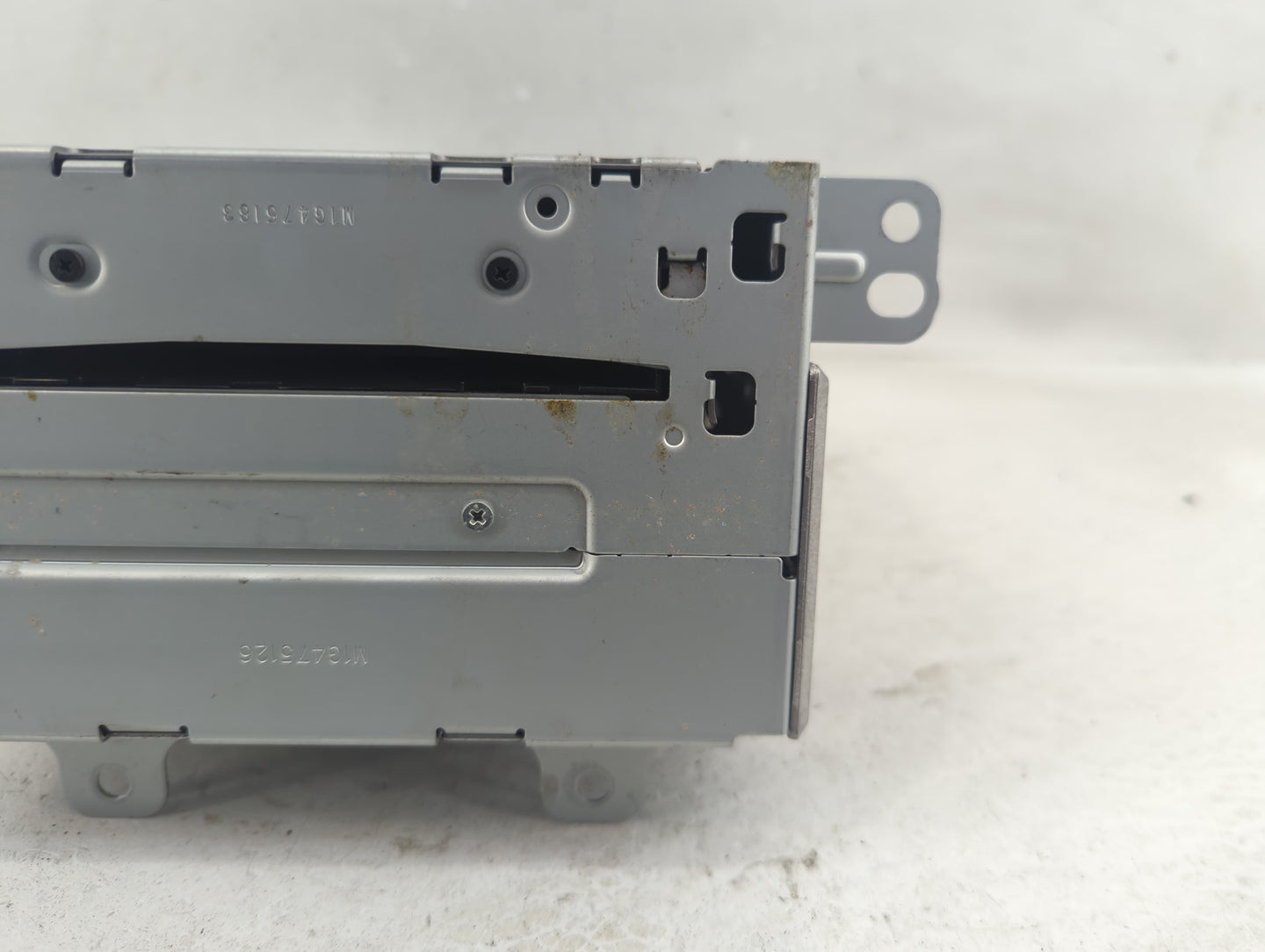 2010 Gmc Terrain Radio AM FM Cd Player Receiver Replacement P/N:20854719 90025-296, 20878037 Fits Fits 2011 OEM Used Auto Pa