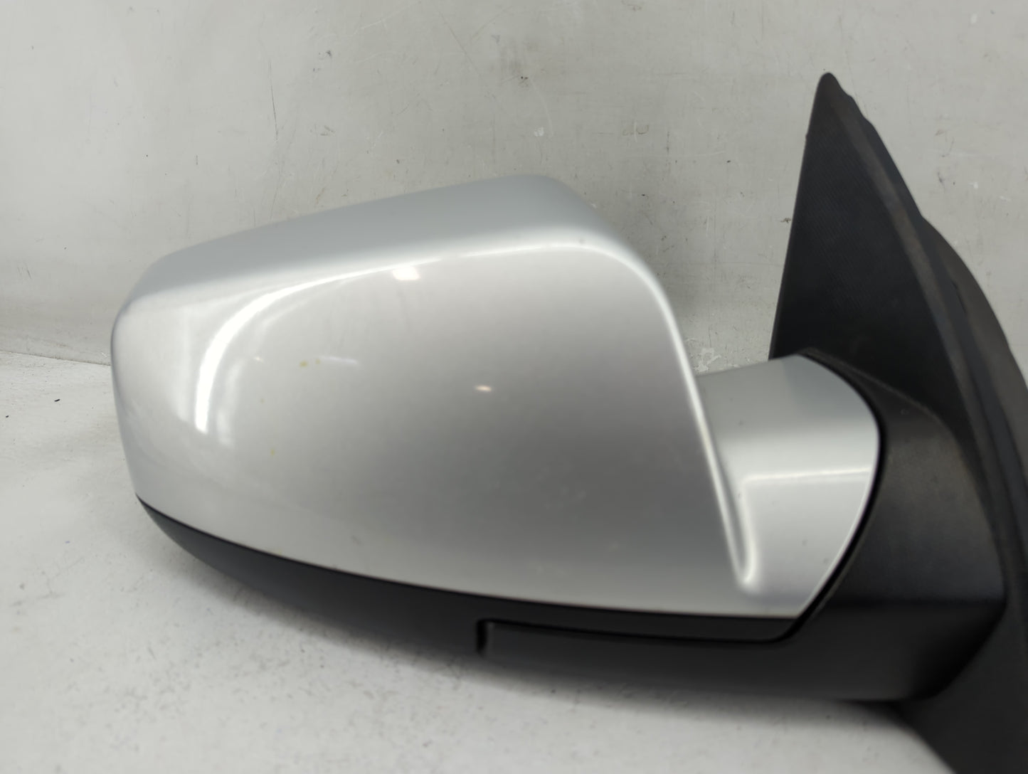 2010-2011 Gmc Terrain Passenger Side View Mirror - Right Door Mirror OEM Used - Oemusedautoparts1.com