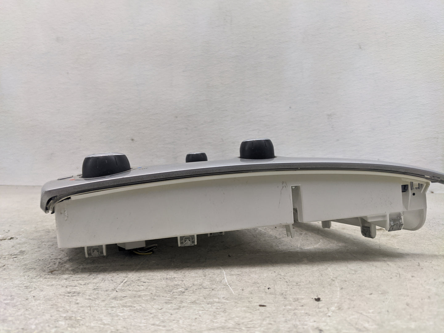 2010-2010 Gmc Terrain Radio Control Panel - Oemusedautoparts1.com
