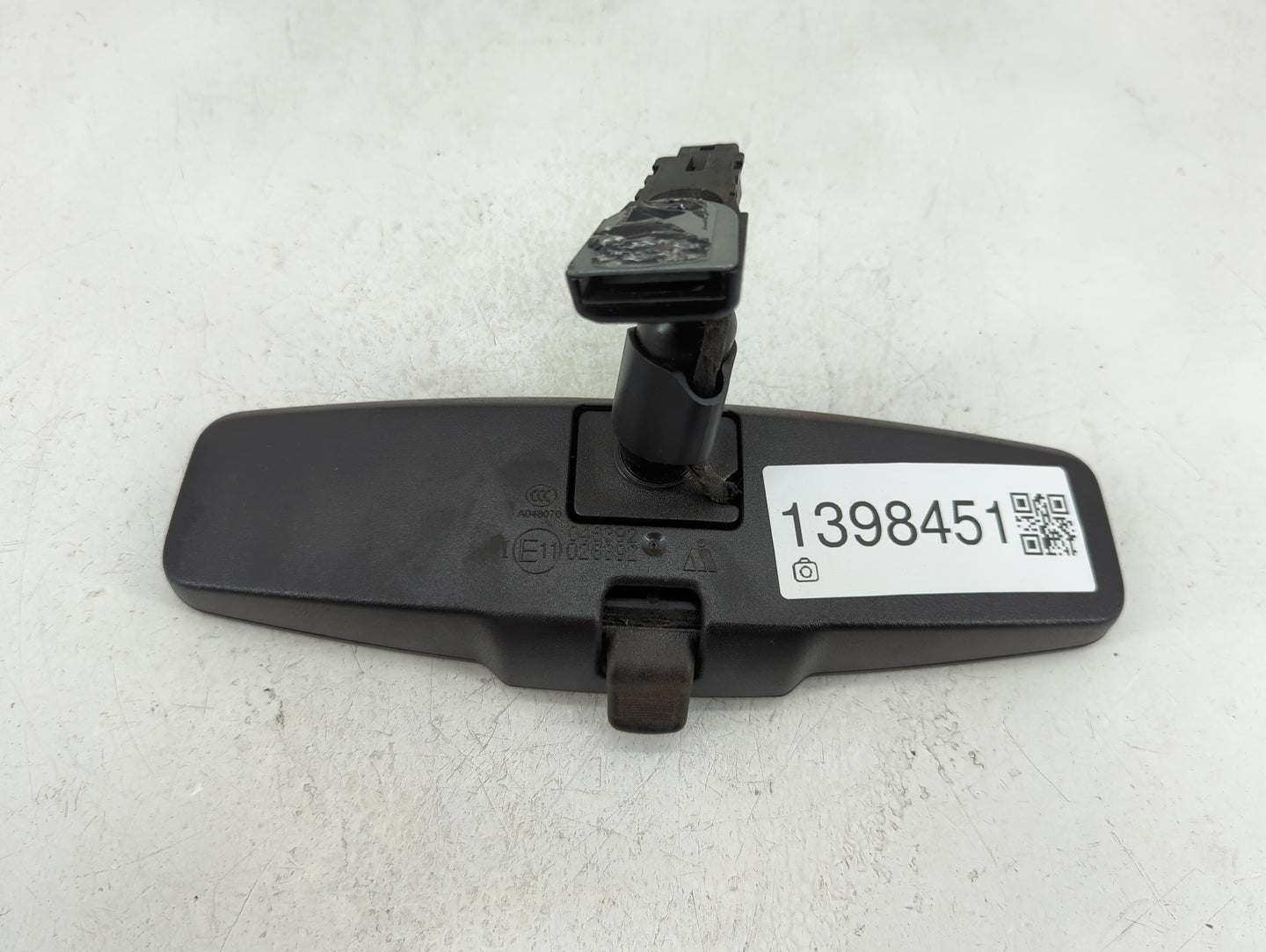 2010-2017 Gmc Terrain Interior Rear View Mirror Replacement OEM P/N:E11026392 Fits OEM Used Auto Parts - Oemusedautoparts1.c