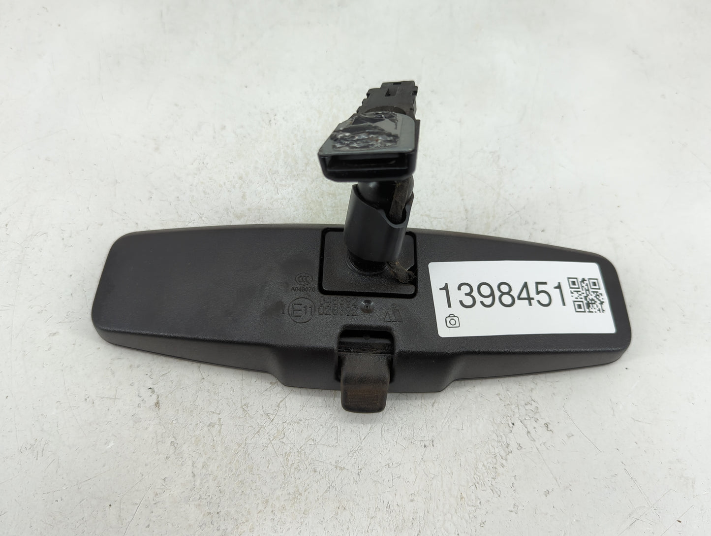 2010-2017 Gmc Terrain Interior Rear View Mirror Replacement OEM P/N:E11026392 Fits OEM Used Auto Parts - Oemusedautoparts1.c