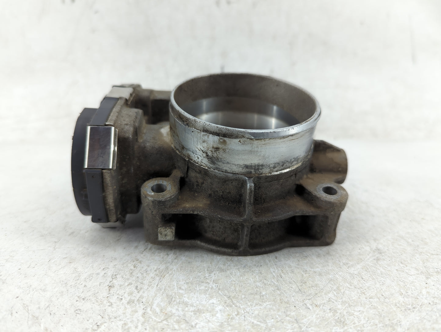 2010-2012 Gmc Terrain Throttle Body P/N:2173103 Fits Fits 2007 2008 2009 2010 2011 2012 OEM Used Auto Parts - Oemusedautopar