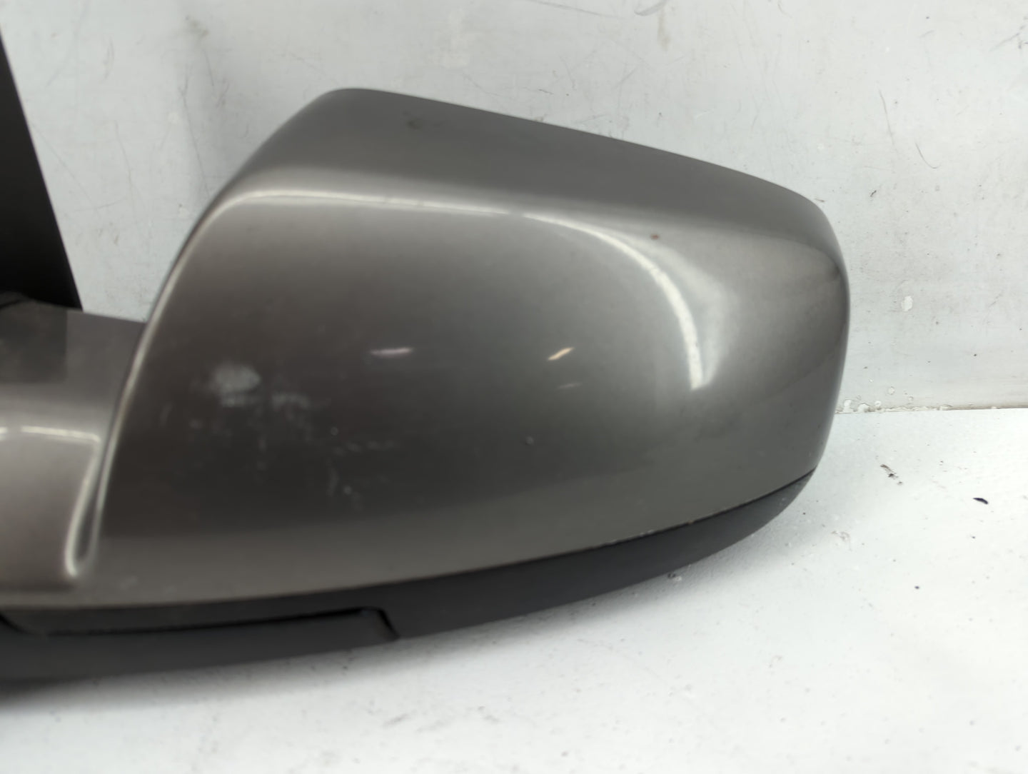 2010-2011 Gmc Terrain Driver Side View Mirror - Left Door Mirror OEM Used - Oemusedautoparts1.com