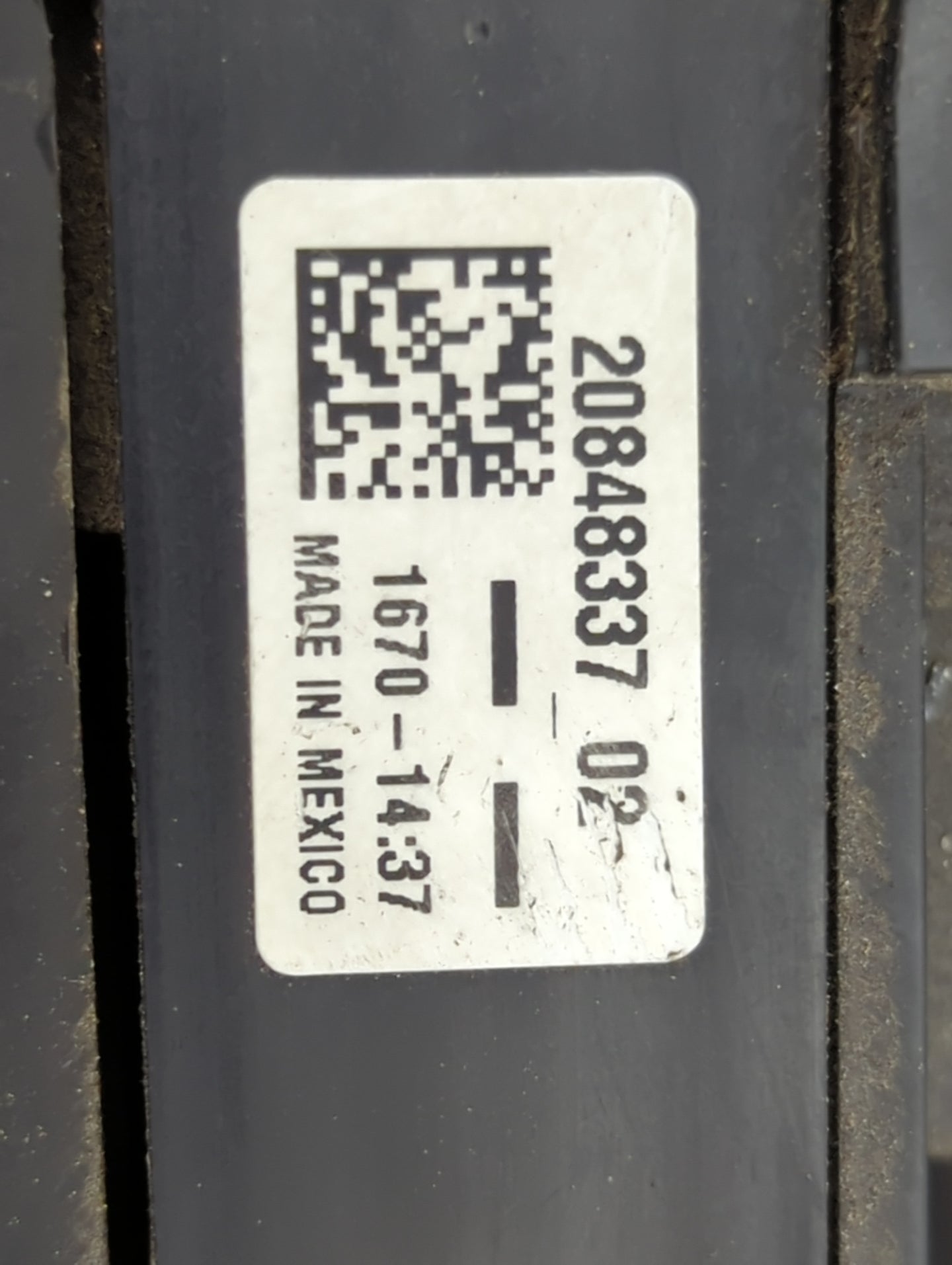 2010 Gmc Terrain Fusebox Fuse Box Panel Relay Module P/N:20848337 Fits OEM Used Auto Parts - Oemusedautoparts1.com