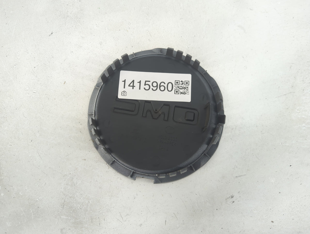 2010 Gmc Terrain Center Cap Oem 1415960 - Oemusedautoparts1.com
