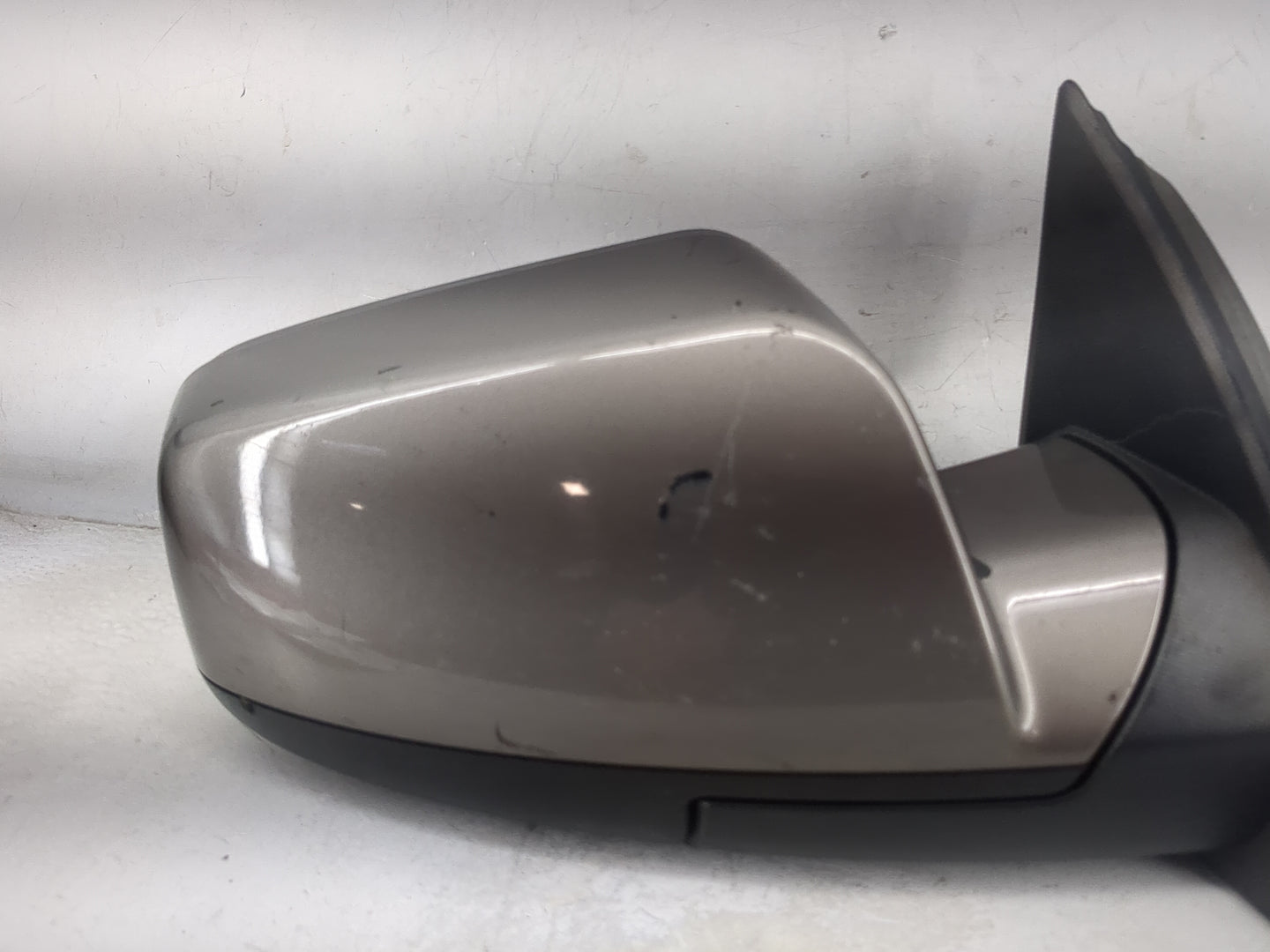 2010-2011 Gmc Terrain Passenger Side View Mirror - Right Door Mirror OEM Used - Oemusedautoparts1.com