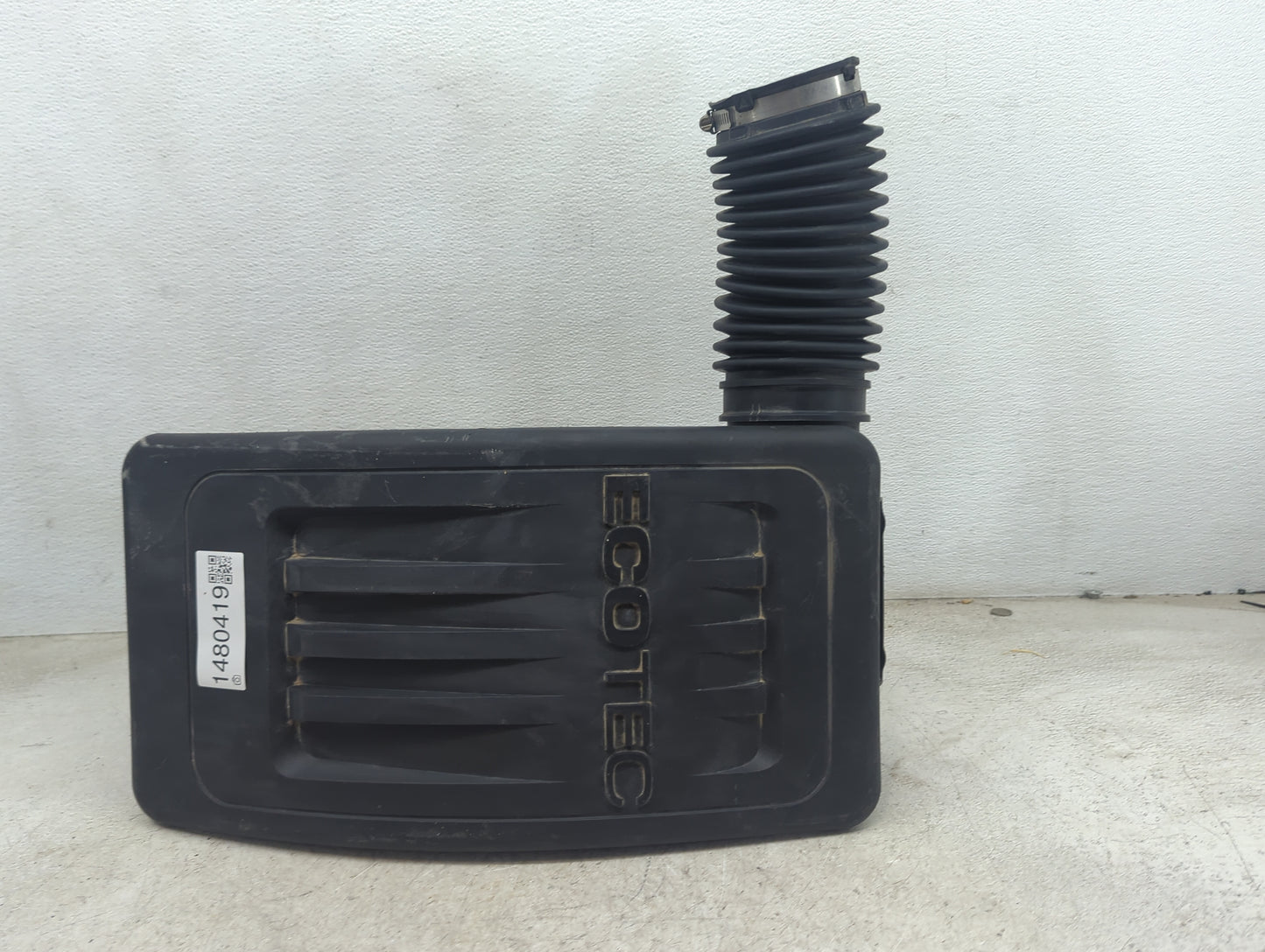 2010-2011 Gmc Terrain Air Cleaner Intake-duct Hose Tube 1480419 - Oemusedautoparts1.com