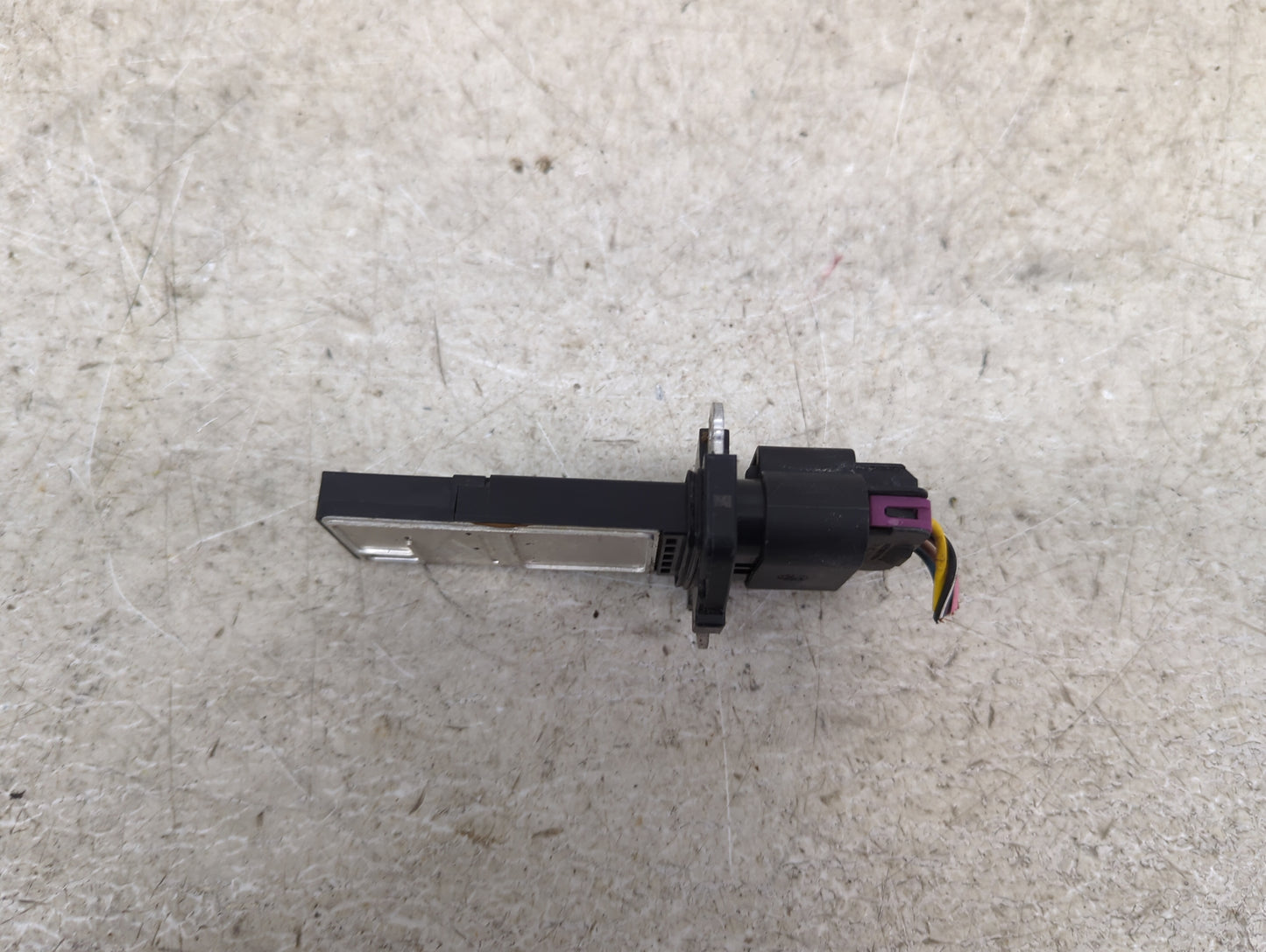2010-2011 Gmc Terrain Mass Air Flow Meter Maf 1487862 - Oemusedautoparts1.com